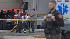 FOTO: Horor Penembakan di Mal Indiana AS