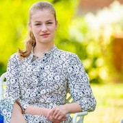 3 Dress Santai ala Putri Leonor yang Bisa Jadi Pilihan Gayamu Sehari-hari