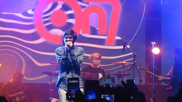 img-title Diburu Puluhan Ribu Orang, Tiket Konser Sheila on 7 Ludes dalam 30 Menit