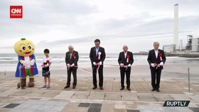 VIDEO: 11 Tahun Dtutup, Pantai Iwasawa Di Fukushima Dibuka Kembali