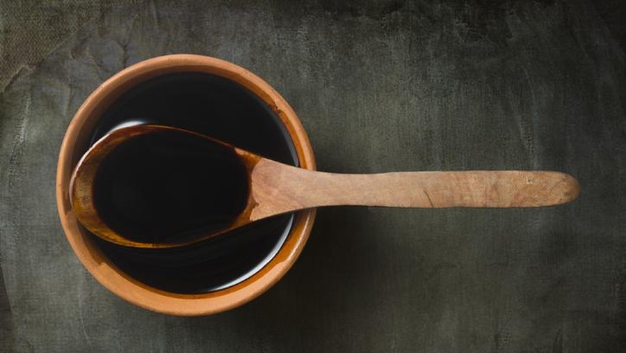 Titik kritis kehalalan kecap Titik kritis kehalalan kecap
