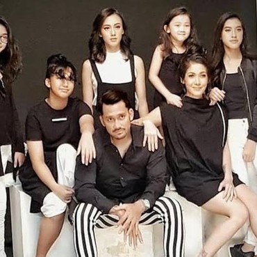 Cara Tora Sudiro & Mieke Amalia Jaga Anak, Sediakan Pengawal hingga Dukun Santet