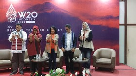 W20: Kesenjangan Literasi Digital Perempuan-Lelaki Capai 25 Persen