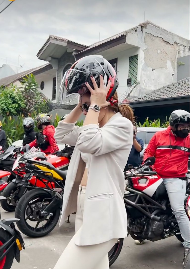 Wulan Guritno Wulan Guritno