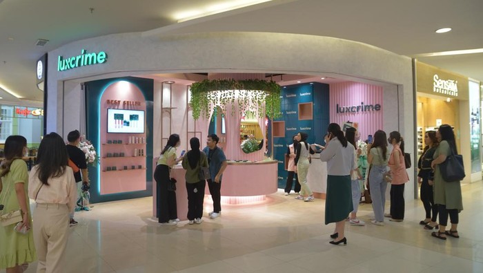 Luxcrime Resmikan Gerai Terbaru di Central Park Mall