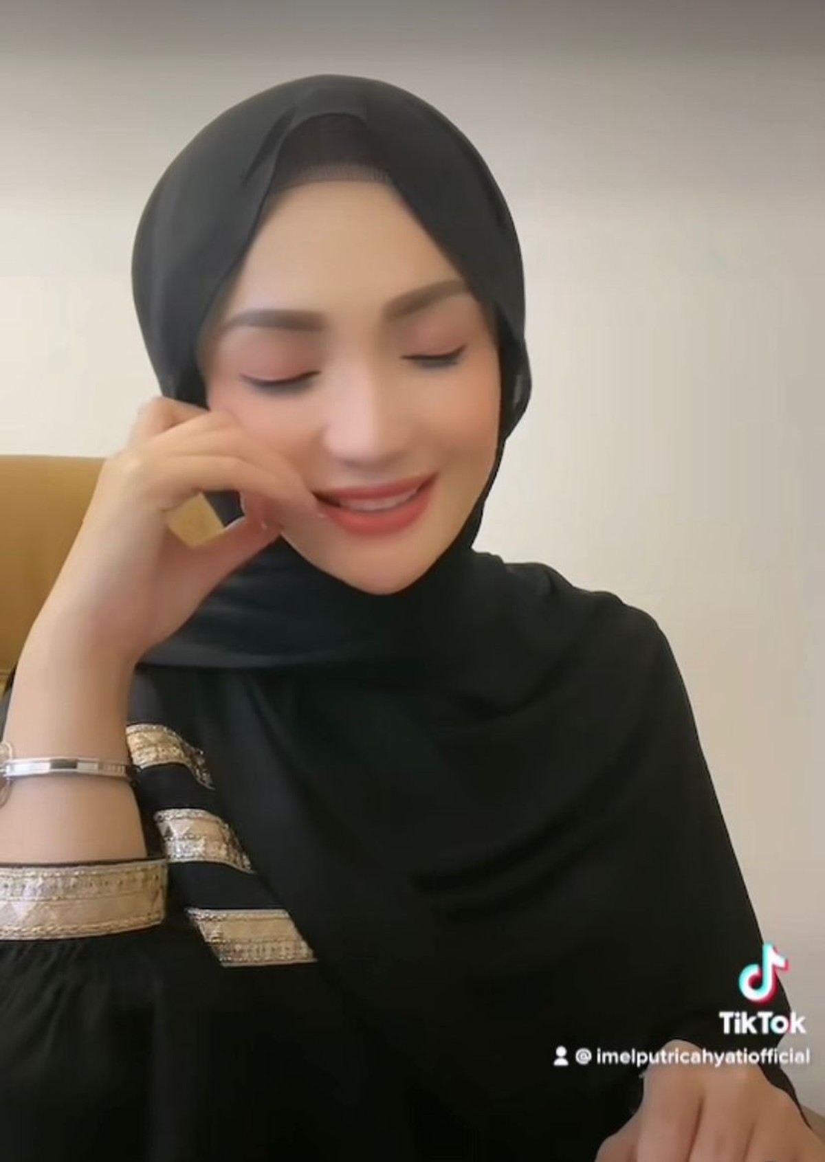 Imel Putri Cahyati Mantan Istri Sirajuddin Mahmud