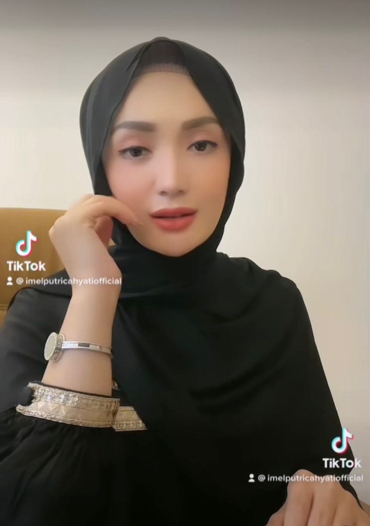 Imel Putri Cahyati Mantan Istri Sirajuddin Mahmud