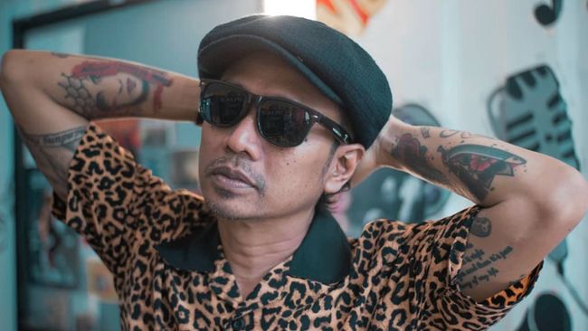 Salah satu korban menjabarkan modus dan cara Bulus menjaring orang untuk terlibat dalam investasi beras Bulog yang ternyata bodong.