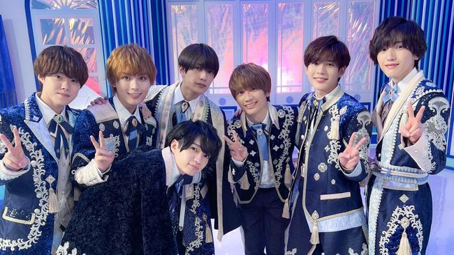 Naniwa Danshi berbicara tentang album perdana mereka, bertajuk 1st Love, yang sudah rilis sejak 13 Juli lalu.