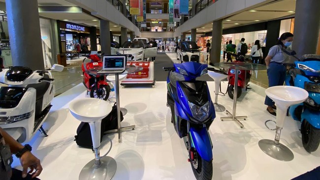 Sebagai bagian kampanye mendukung transisi energi bersih, PLN menggelar PLN E-Mobility Day: Driving The Future pada 18-24 Juli 2022 di Denpasar, Bali.