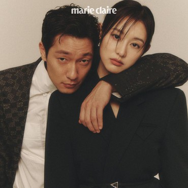 Kelewat Mesra, Foto Son Seok Koo & Kim Ji Won Bikin Fans Heboh