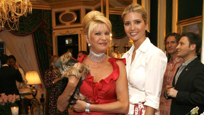 Potret Kompak dan Modis Ivana dan Ivanka Trump! Potret Kompak dan Modis Ivana dan Ivanka Trump!