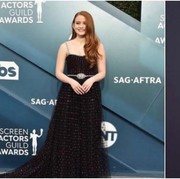 Adu Gaya Sadie Sink dan Natalia Dyer dari Stranger Things, Siapa yang Paling Stylish?