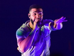 Lirik Lagu Sticky - Drake
