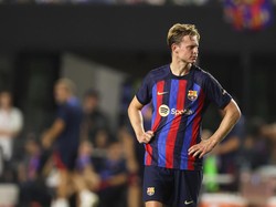 Frenkie De Jong Ngotot Tak Sudi Potong Gaji di Barcelona?