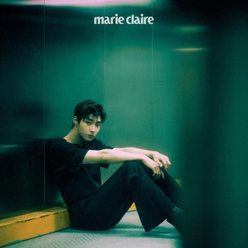 Pesona Aktor Korea Hwang In Youp dalam Pemotretan untuk Marie Claire Korea