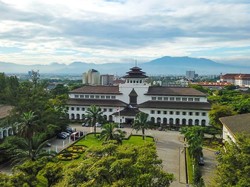 10 Lagu Populer Tentang Bandung, dari yang Lawas hingga Kekinian
