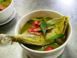Asam Pedas! Ini Gombayang Etong, Sup Ikan Khas Subang yang Nikmat