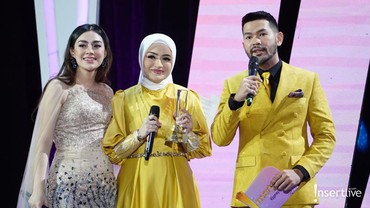 img-title Usai Jalani Sidang Cerai, Nathalie Holscher Nangis Dipertemukan dengan Rizky Febian