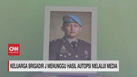 VIDEO: Keluarga Brigadir J Menunggu Hasil Autopsi Melalui Media