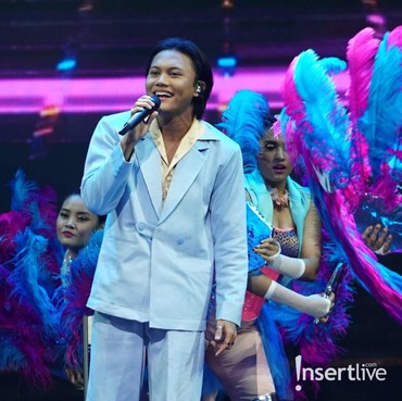 Hadiah Spesial Rizky Febian untuk Mahalini