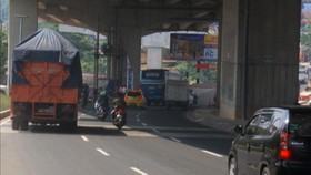 VIDEO: Kontur Jalan Dan Blind Spot Diduga Penyebab Kecelakaan Cibubur