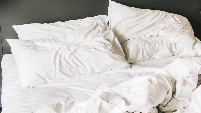 8 Trik Menghindari Seprai Putih Menguning, Cepat dan Mudah!