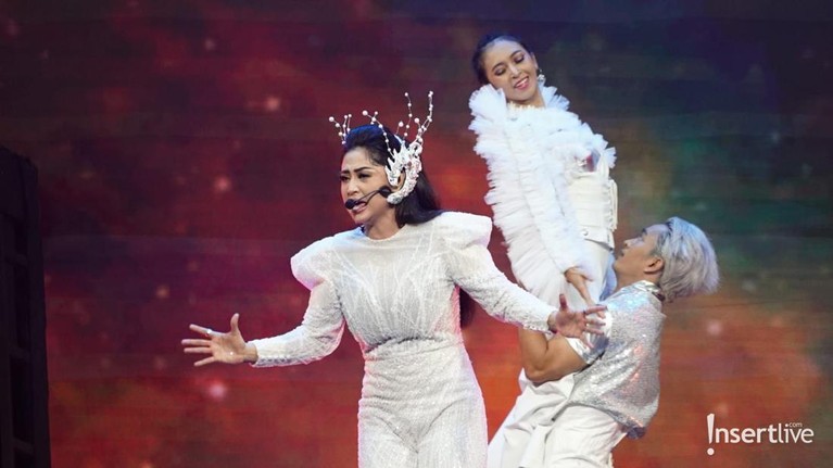 Dewi Perssik