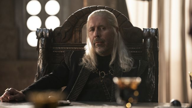 Serial House of the Dragon telah mengeluarkan trailer pertamanya yang memperlihatkan konflik klan Targaryen merebut Iron Throne.