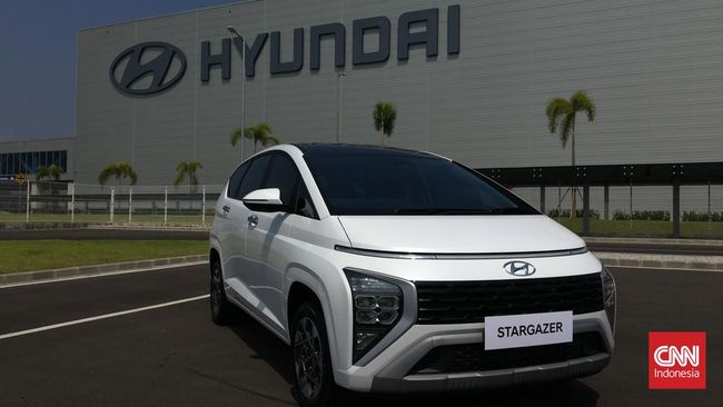 Pada 2022 penjualan mobil Hyundai berada di posisi delapan merek terlaris, sedangkan Wuling tergeser menjadi urutan 10.