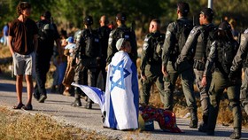 Puluhan Warga Israel Serang Pemukiman Palestina di Tepi Barat, 1 Tewas