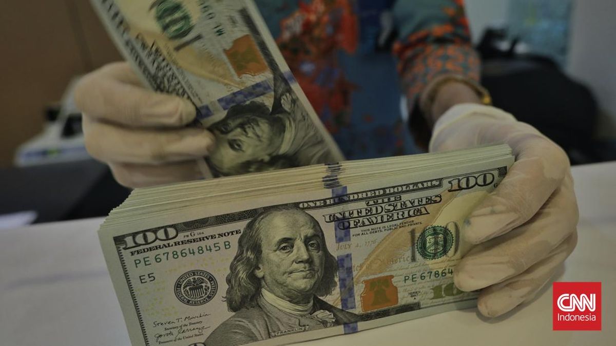 Rupiah Kian Loyo di Level Rp17.988 per Dolar AS Pagi Ini