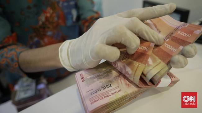 Rupiah Menguat Tipis ke Rp16.449 per Dolar AS Sore Ini Nilai tukar rupiah ditutup menguat tipis 0,04 persen ke level Rp16.449 per dolar AS pada Selasa (6/5) sore.
