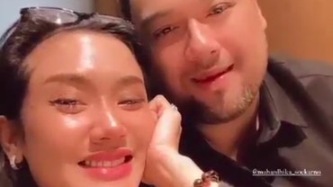 img-title Kembali Aktif di Medsos, Cita Citata Pamer Kedekatan dengan Didi Mahardika