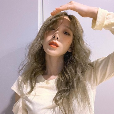 Positif COVID-19, Taeyeon SNSD Hentikan Seluruh Aktivitas