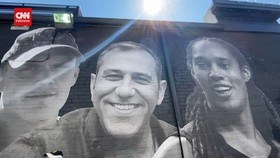 VIDEO: Wajah Warga AS yang Ditahan di Luar Negeri Dilukis di Mural