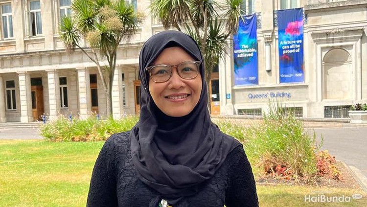 Dyah Adi Sriwahyuni Dyah Adi Sriwahyuni