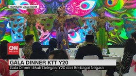 VIDEO: Gala Dinner Delegasi KTT Youth 20 di Gedung Sate Bandung