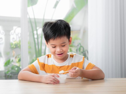 5 Tips Memilih Yoghurt yang Sehat dan Aman untuk Si Kecil