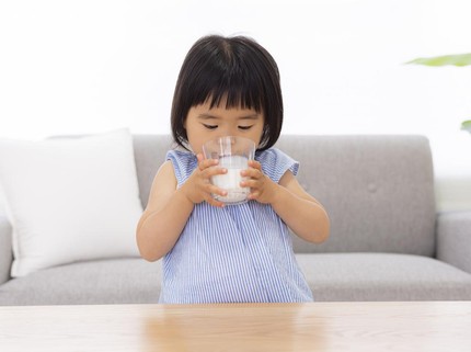 Anak di Atas 2 Tahun Perlukah Diberi Susu UHT? Ini Kata Dokter