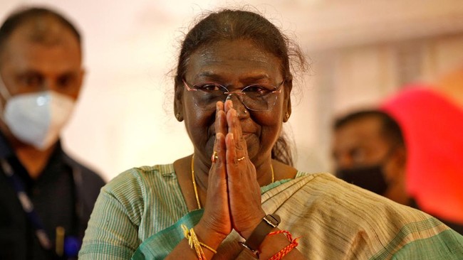 Profil lengkap Draupadi Murmu yang resmi terpilih menjadi Presiden India periode 2022-2027.