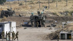 Israel Serang Suriah, 3 Tentara Tewas dan Depot Senjata Hancur