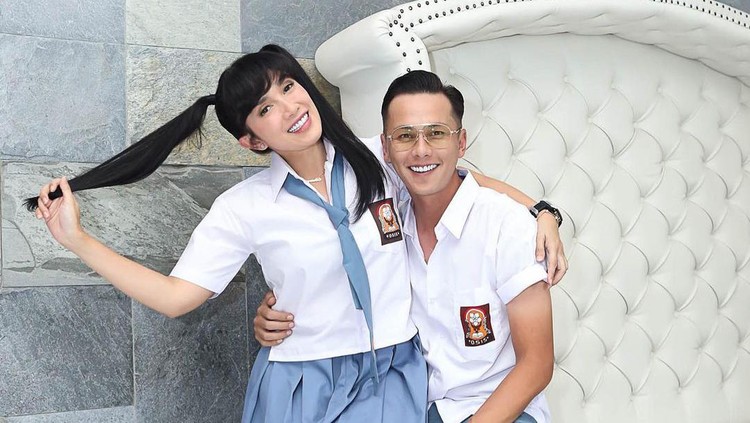 Persiapan Ussy Sebelum Rayakan Ulang Tahun