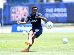 Chelsea Sudah seperti Rumah buat Sterling