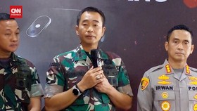 VIDEO: Anggota TNI Yang Istrinya Ditembak OTK, Diduga Terlibat