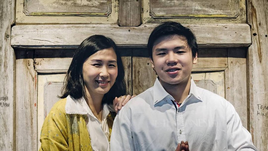 Veronica Tan dan Nicholas Sean