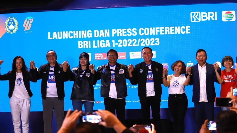PT Bank Rakyat Indonesia (Persero) Tbk kembali ambil bagian menjadi title sponsor utama dalam kompetisi sepak bola di Indonesia, BRI Liga 1 Musim 2022/2023.