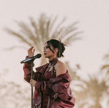 5 Penyanyi Muda Indonesia yang Meraih Sukses dan Terkenal di Luar Negeri