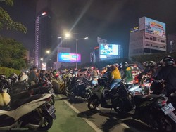 Enggak Berkaca Tebet Eco Park, di Citayam Fashion Week kok Muncul Parkir Liar?