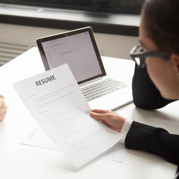 img-title Ingin Berganti Karier Tapi Merasa Takut? Cek Beberapa Pengingat Penting Ini, yuk!